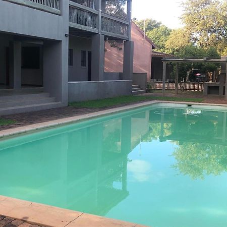 Panache Wildlife Cottage-Self Catering Hoedspruit Bagian luar foto